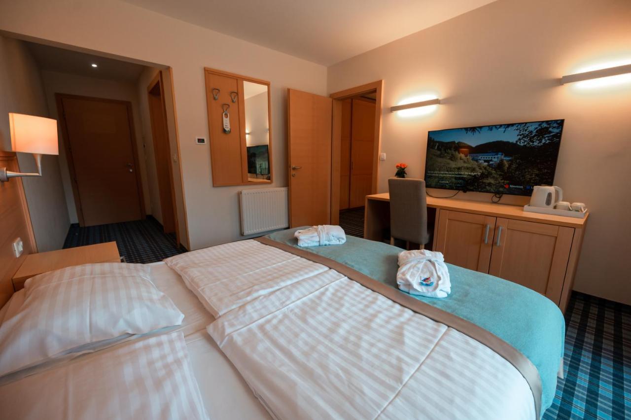Wellness Hotel Montis Mozirje Eksteriør bilde